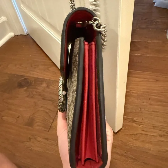 Gucci Beige and Red Crossbody Bag - Picture 3 of 7